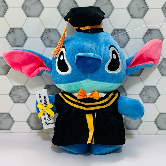 Stitch Graduation Plush - Picture 1 of 3